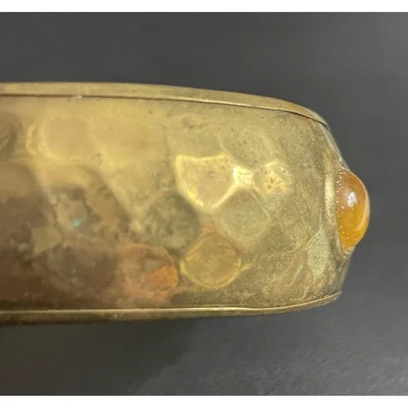 Vintage Hammered Brass Bangle Bracelet Faux Amber Cabochon Boho Wide 2.75" Dia - Picture 5 of 8